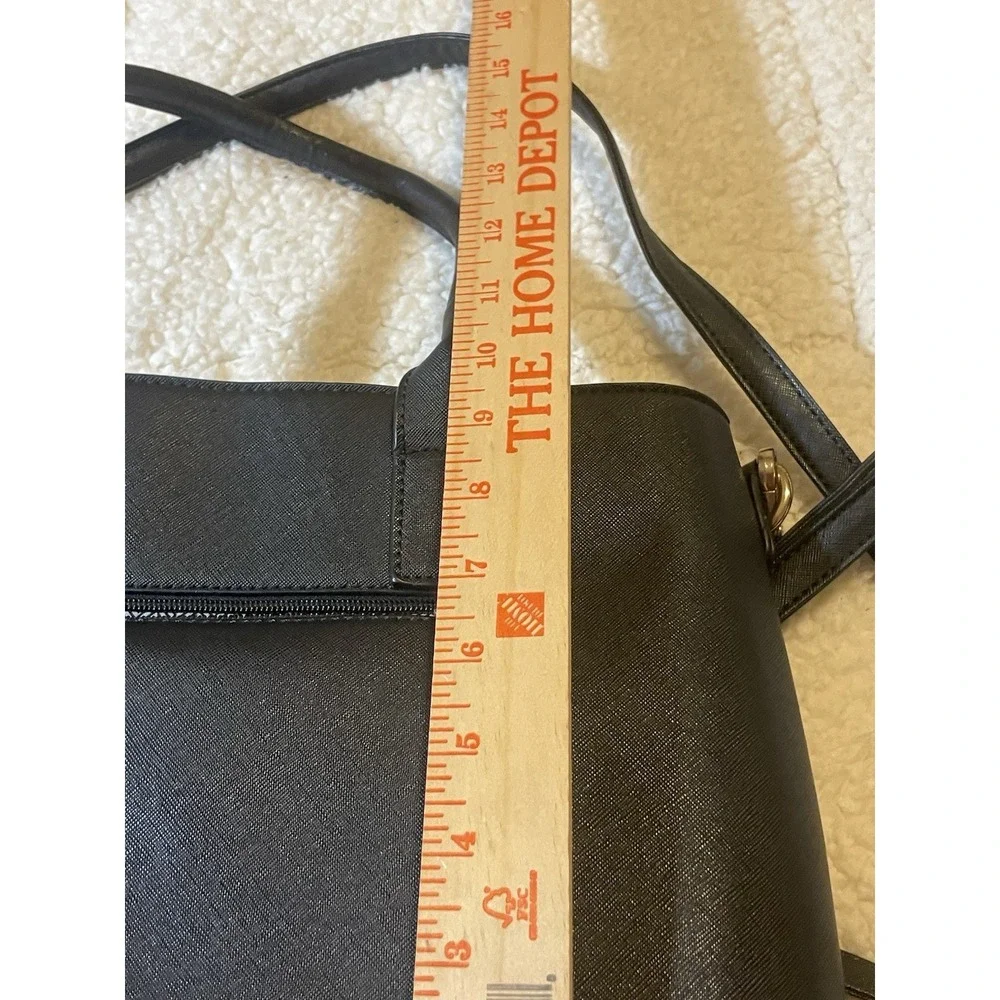 Black Handbag - Faux Leather - Clean